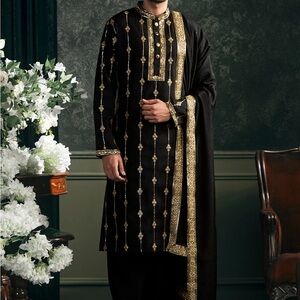 Lashkaraa Black Embroidered Silk Kurta Set – Men’s – Complete Set – NWT